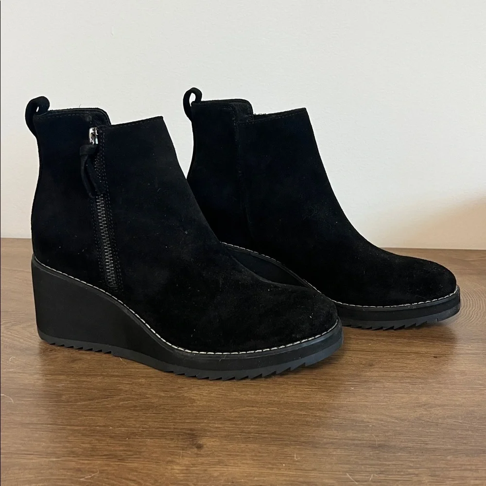 Sofft Black Suede Emeline Ankle Boots Waterproof Wedge Booties New US 7.5